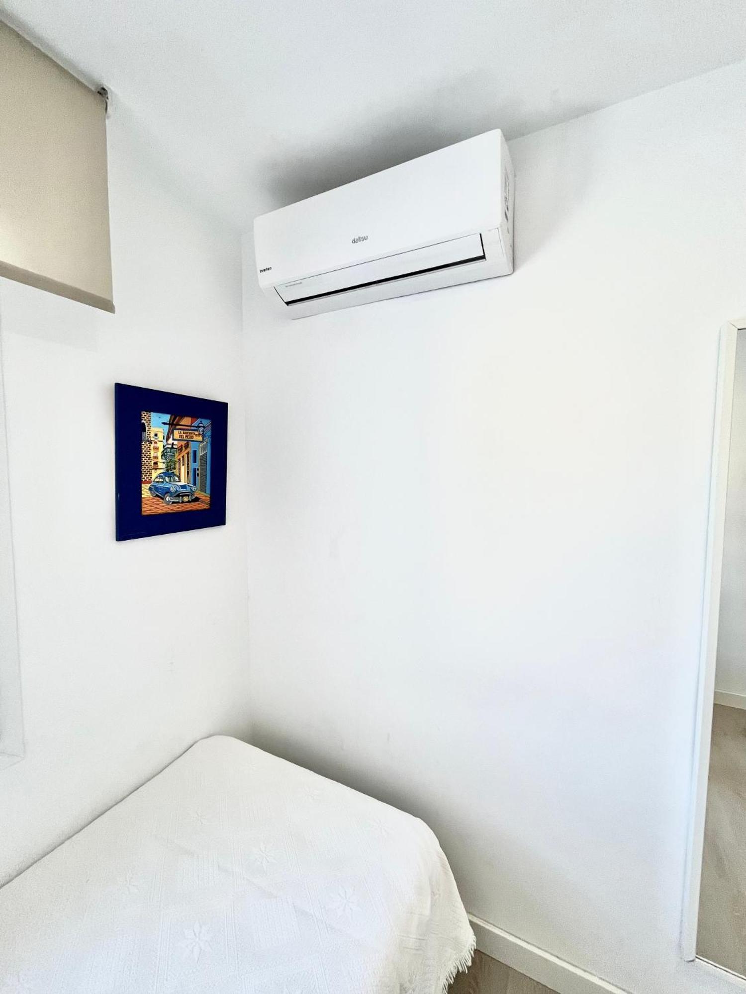Apartamento De Playa Reformado Rincón de la Victoria Extérieur photo